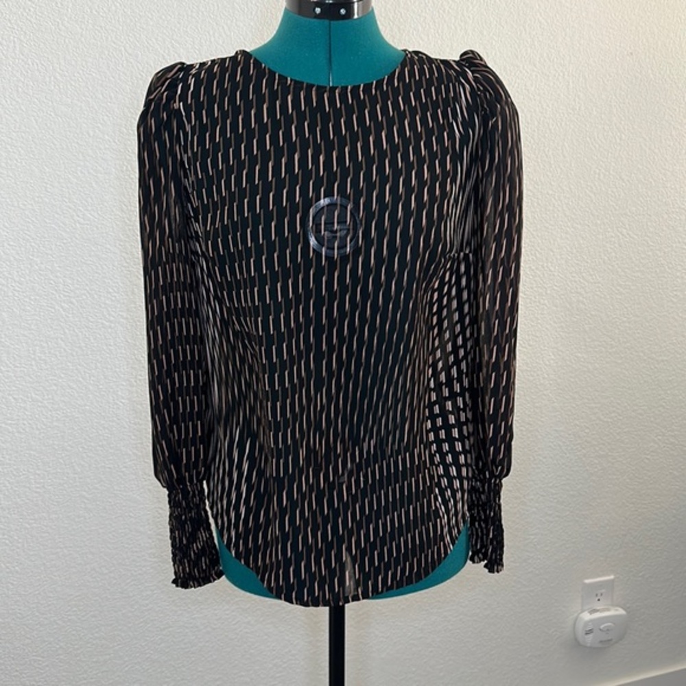 Women’s blouse